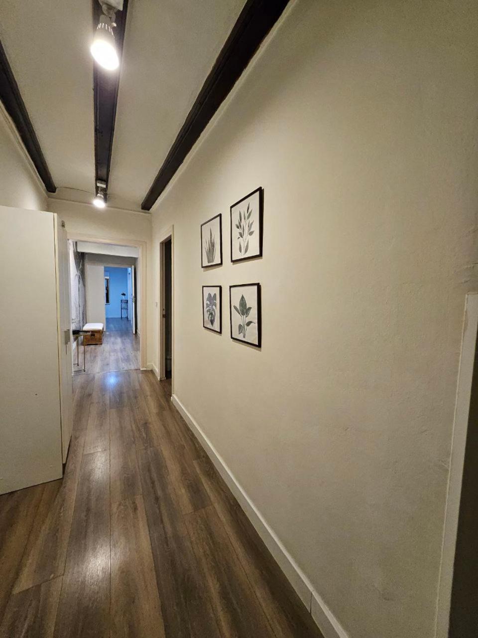 Family Flat Near Ramblas Bcn 5 Rooms Barcelona Exterior foto